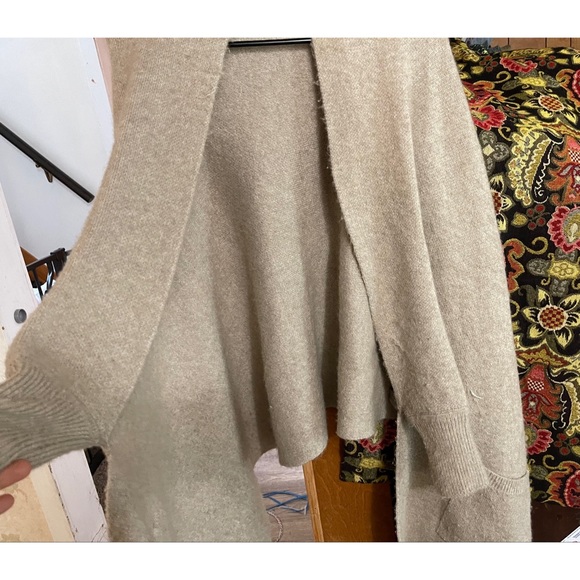 Look Look By M New York Cream Open Front Cape Cardigan One Size GUC - Picture 4 of 16